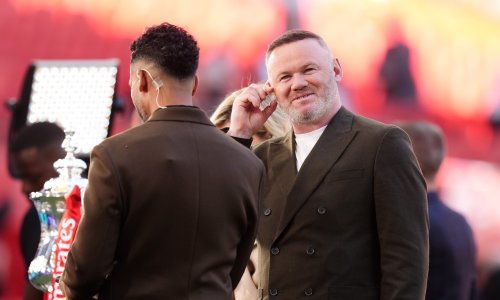 Rooney nakon spektakla u Parizu: 'Slušajte me sad...'