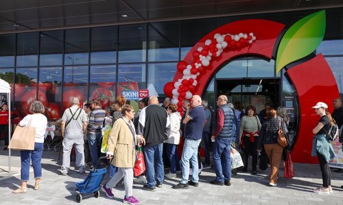 Plodine otvorile 151. supermarket u Drnišu
