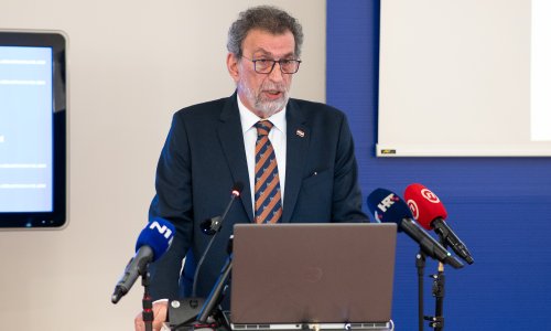 Fuchs se oglasio o dojavama u školama: 'Ne može se ništa prepustiti slučaju'