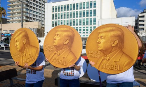 Više od 280 kandidata za Nobelovu nagradu za mir: Je li među njima i Trump?