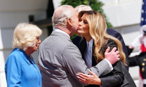 Oproštaj pun emocija: Melanija zamolila kralja Charlesa da prenese poruku Kate Middleton