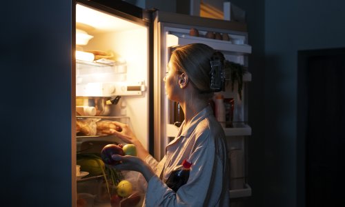 Odlazak u krevet praznog želuca: Zašto je to zapravo najgora usluga koju možete napraviti svom tijelu