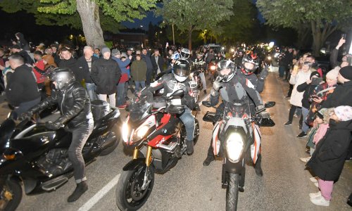 Oko 2000 bajkera probudilo Bjelovarčane na praznik rada, za to imaju dobar povod