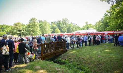 U Maksimiru od jutra gužva, građane očekuje bogat program i grah