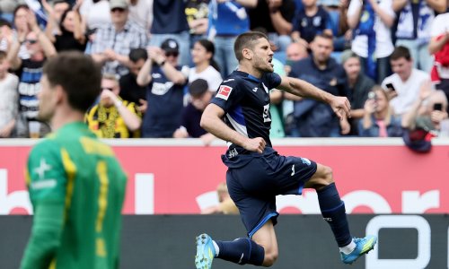 Kramarić zabio dva gola pa se oglasio nakon šoka: 'Ima li itko vremenski stroj?'