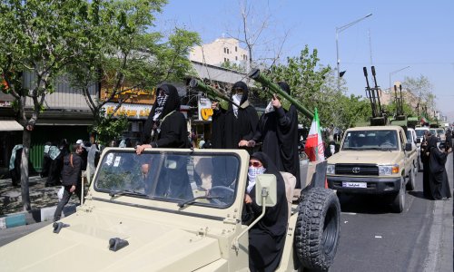 Iran demantira Emirate, upozorava na 'žestoki odgovor'