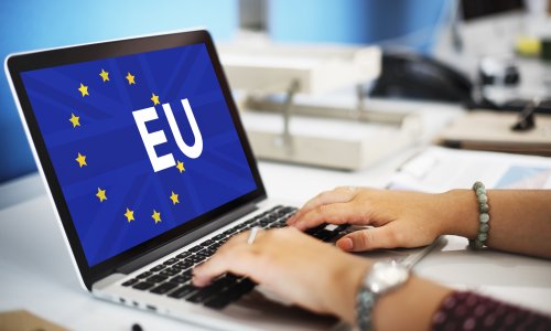 EU ublažava zakon o umjetnoj inteligenciji, kritičari spominju utjecaj tehnoloških divova