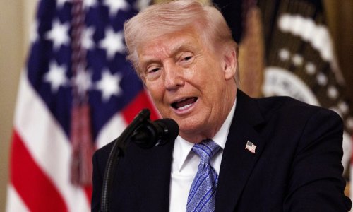 Trump ima nove mete - antifu i 'nebinarne radikale': 'Slomit ćemo ih'
