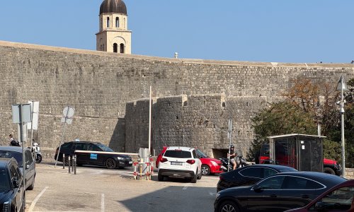 U travnju 65.500 manje vozila kroz Zonu posebnog prometnog režima u Dubrovniku