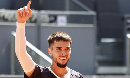Nevjerojatni Dino Prižmić preokretom svladao Đokovića