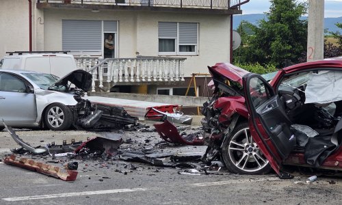 Policija objavila detalje strašne nesreće kod Požege: Poginuli vozač prešao u suprotnu traku