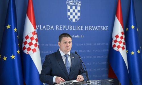 Butković podržao HDZ-ovog kandidata u Novoj Gradišci: Najavio osvježenje pružnih prijelaza