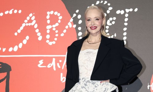 Jelena Rozga odustala od mini haljina i osvanula u hitovima iz 2000-ih