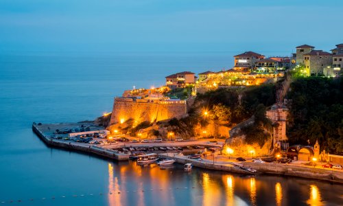 U Crnoj Gori uvode kazne za turiste koji se ne drže pravila: Kazne idu i do 500 eura