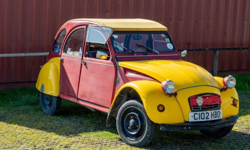 Vraća se legendarni Spaček i postaje jeftin električni auto