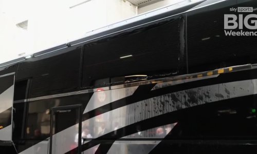 Kaos pred najskuplju utakmicu svijeta: Napadnut autobus Jakirovićeva Hulla na putu prema Wembleyju