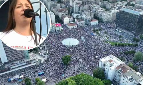 FOTO Deseci tisuća ljudi u Beogradu: 'Jesmo li za Srbiju ili smo za mafiju?'