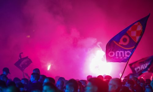 Sramotne scene s Maksimira: Pogledajte kako navijači Dinama pjevaju 'Umri Livaja'