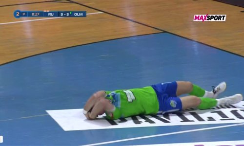 Skandal na finalu futsala u Rijeci: Pogledajte kako je nakon gola za 3:3 igrač Olmissuma pogođen u glavu