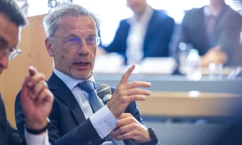 Vujčić odlazi u Europu, Sabor sutra bira novog guvernera HNB-a