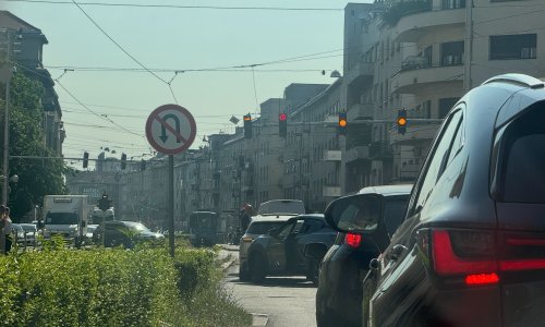 Sudar u centru Zagreba izazvao prometni kaos: Stvorile se kolone, a promet gotovo stoji