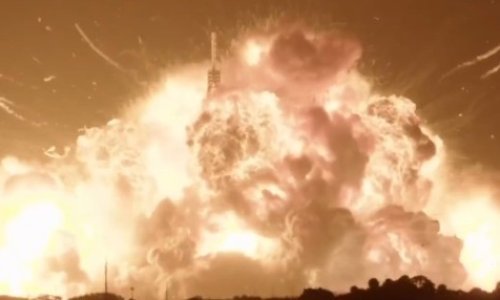 VIDEO Eksplodirala raketa Bezosove tvrtke: Vatrena kugla progutala lansirnu rampu na Floridi