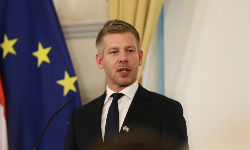 Mađarska ponovno koči Ukrajinu na putu u EU: Novi premijer postavio uvjete Kijevu