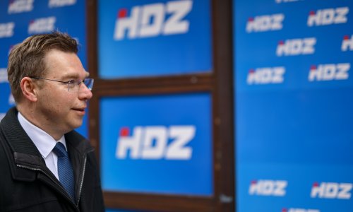 HDZ: Rastemo dva do tri puta brže od prosjeka eurozone, mjere nisu zakašnjele