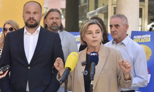 SDP i Možemo: 'Vlada pokušava spašavati državni proračun preko leđa građana'