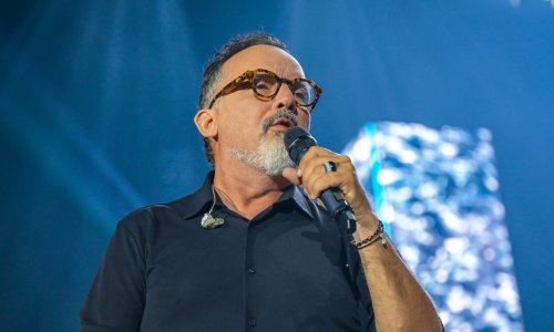 Večer puna emocija i hitova: Tony Cetinski publici priredio nezaboravan koncert u Areni