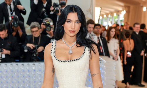 Dua Lipa prekršila je sva pravila i oduševila vjenčanicom: Ovakva elegancije se ne viđa često