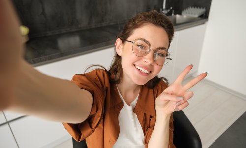 Mogu li vam hakeri ukrasti otiske prstiju sa selfija? Odgovo