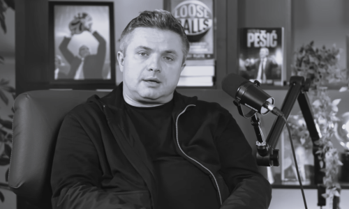 Preminuo obožavani komentator i novinar Edin Avdić (46)
