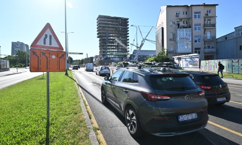 'Grizemo do nedjelje navečer': Vjesnik se ruši, građani ne znaju da je cesta zatvorena
