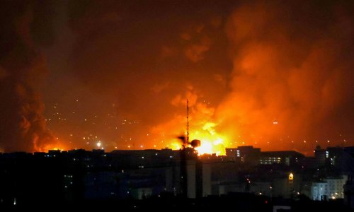 Iran lansirao dronove prema Hormuškom tjesnacu,  SAD napao radarske njihove položaje