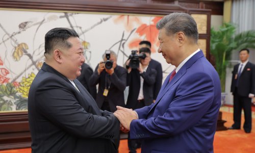 Kineske zastave u Pjongjangu, Xi uoči sastanka s Kimom: Počinje novo povijesno razdoblje
