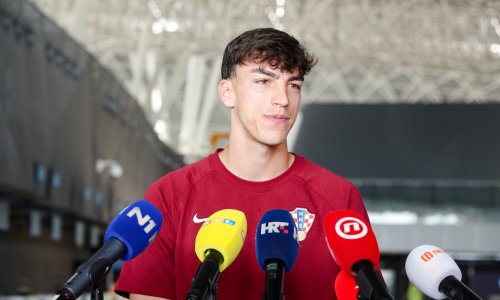 Erlić prije puta Englesku, Musa objasnio uvjete u 