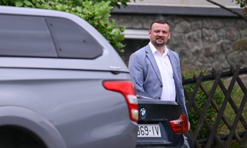 Šimunić kroz suze: 'Mama mi je bolesna i uzmu joj mobitel. Za što je ona kriva!?'