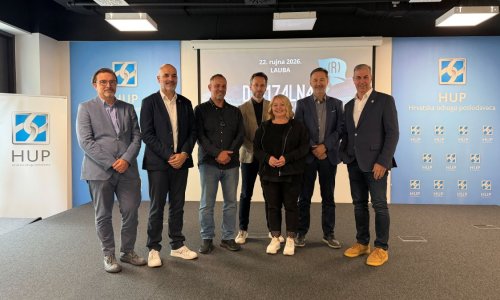 AI je dobar za biznis, ali teško ga je uvesti: Pokrenut mentorski program za pomoć poduzetnicima