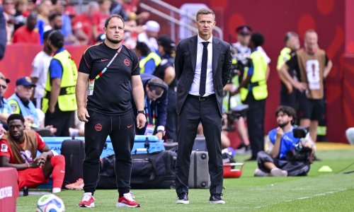 Izbornik Kanade protiv BiH ispisao povijest na SP-u, internet ga odmah usporedio s junakom kultne serije