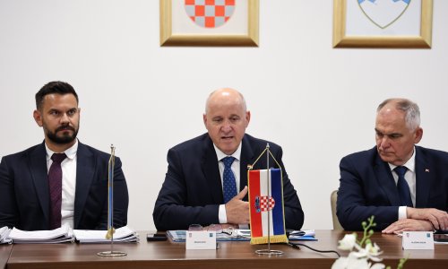 Bačić u Đurđevcu, uručio 12 milijuna eura za zelenu infrastrukturu