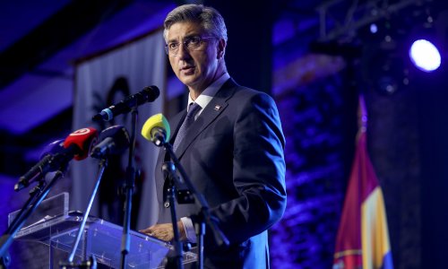 HDZ-u pada popularnost; Jokić upozorava: 'Mogli bi se naći u ozbiljnom problemu'