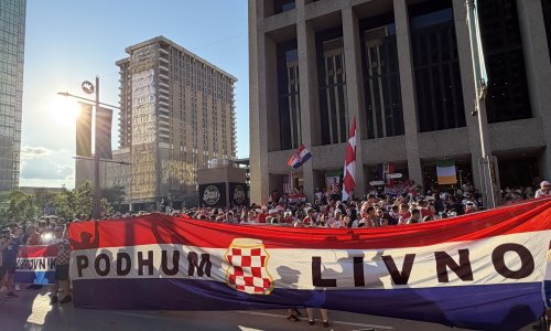 Hrvati su preuzeli Dallas: Pogledajte lude kadrove iz fan zone