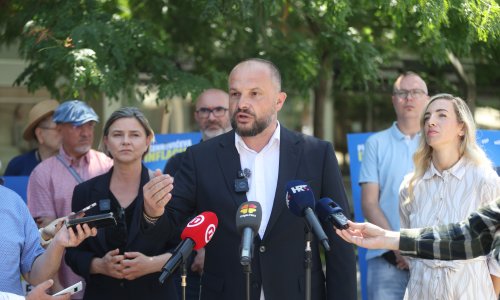 Hajdaš Dončić u Osijeku: Slavonija je nejednaka s ostatkom Hrvatske, promašena politika