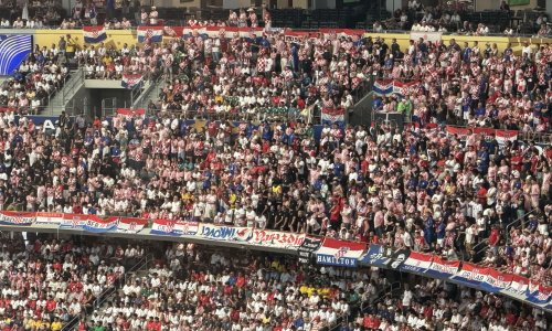 Navijačke skupine stigle u Dallas: Pogledajte tko je sve na utakmici Hrvatska - Engleska