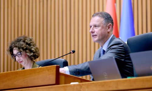Oporba skeptična zbog zadiranja u privatnost: 'Gdje završava javni interes?'