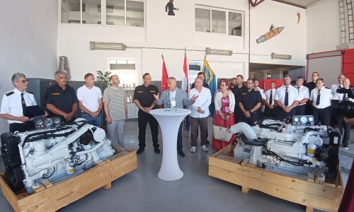 Boban osobno donio brodske motore herojima iz Komiže: Napokon će zaploviti u svome brodu!