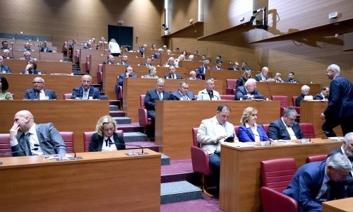 Sabor usvojio Zakon o suzbijanju neprijavljenog rada: Stiže nova novčana sankcija