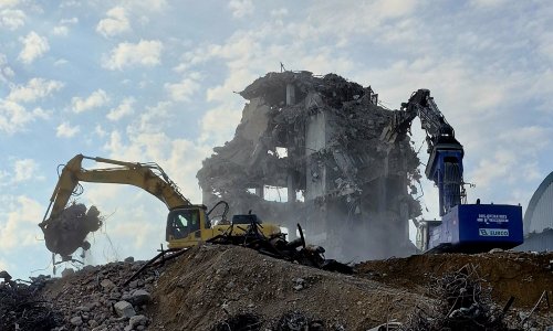 FOTO Posljednji dani Vjesnikova nebodera: Pogledajte što je ostalo od kultne zgrade