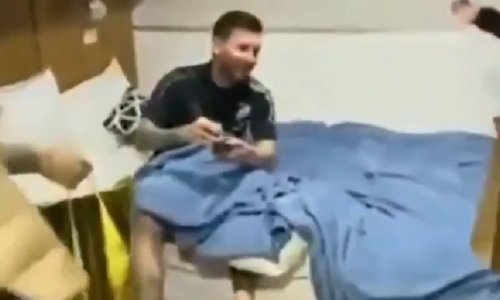 Suigrači ga iznenadili: Pogledajte na kakvom krevetu u Americi spava najbolji igrač svih vremena